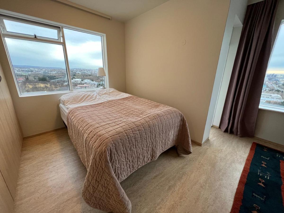 Panoramic Studio Apartment With Stunning View - Free Parking Рейк'явік Екстер'єр фото
