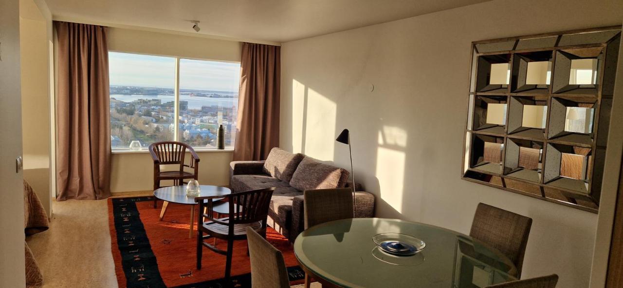 Panoramic Studio Apartment With Stunning View - Free Parking Рейк'явік Екстер'єр фото