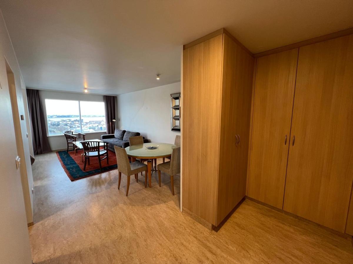 Panoramic Studio Apartment With Stunning View - Free Parking Рейк'явік Екстер'єр фото